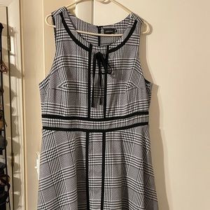 Liza Luxe Houndstooth Dress